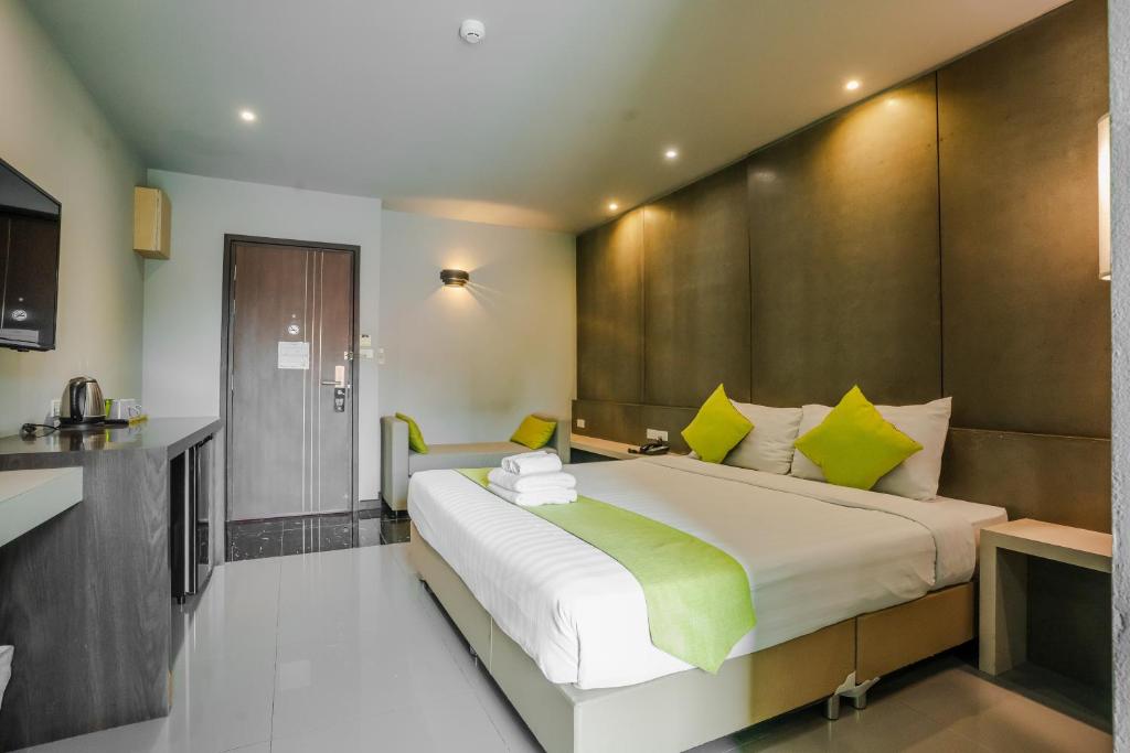 Standard room view 2