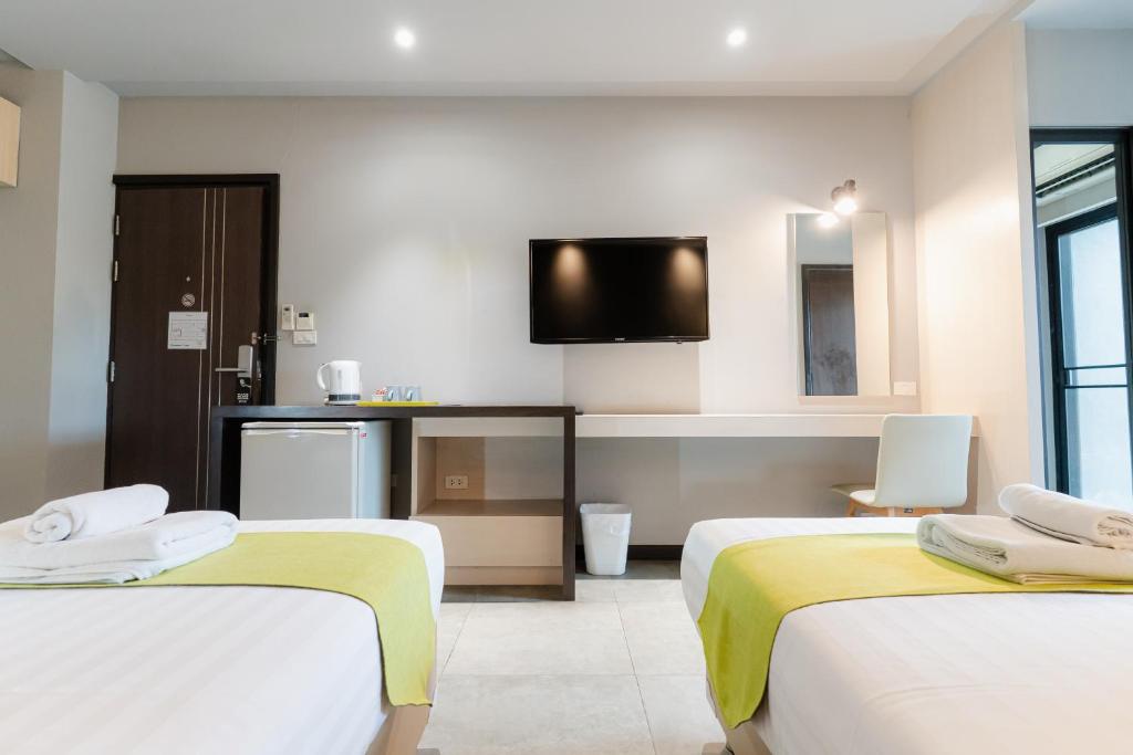 Standard room view 4